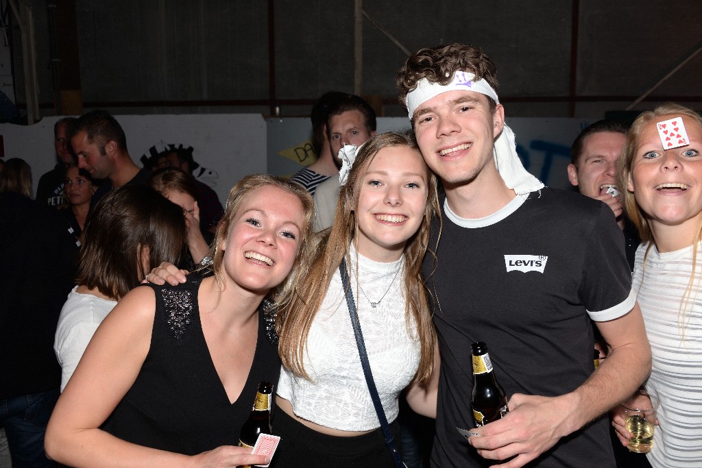 ../Images/Feest zonder naam 2019 008.jpg